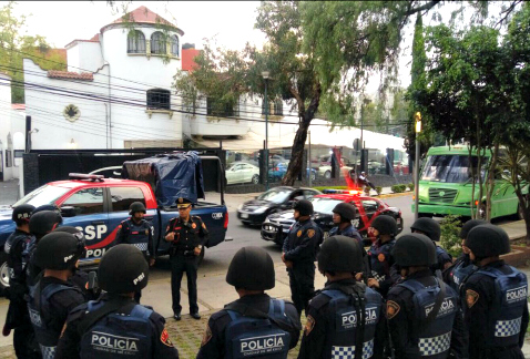 De enero a mayo pasado, 201 policías de la Ciudad de México han sido agredidos en el ejercicio de sus funciones, de los cuales 74 hacían tareas relaci