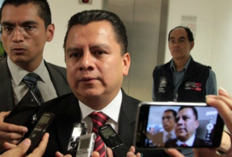 El titular de la Consejería Jurídica y de Servicios Legales de la Ciudad de México, Manuel Granados.
