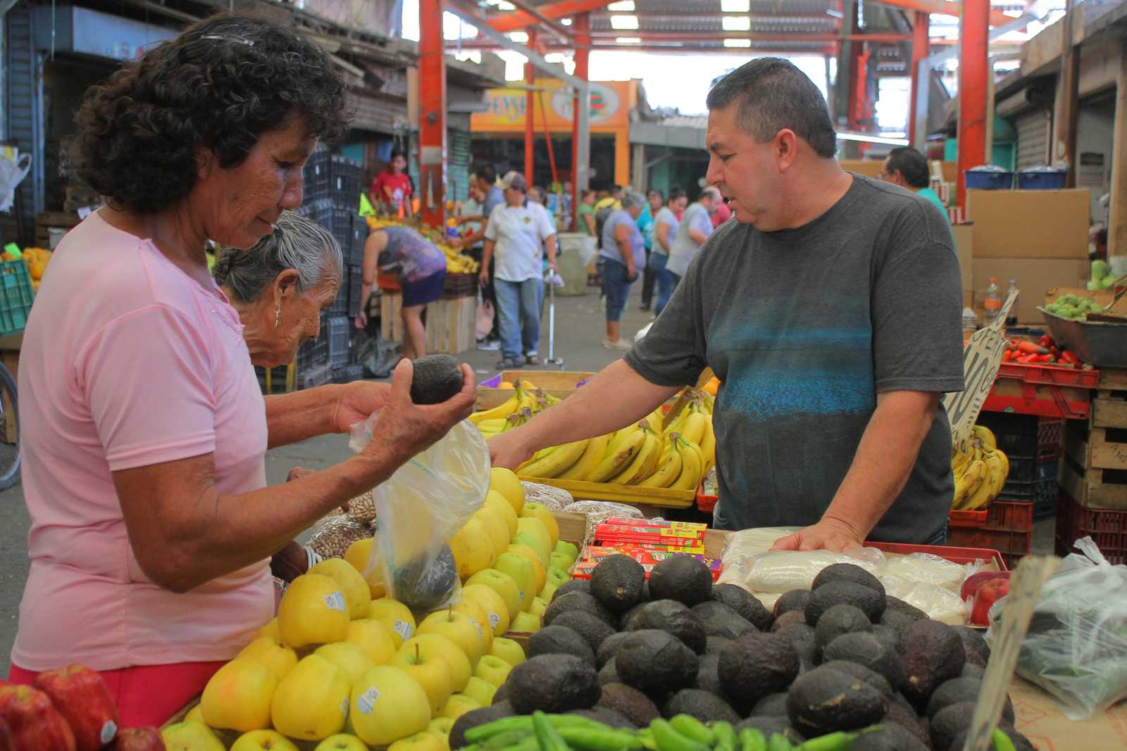 En La Laguna, el precio de la canasta básica ha aumentado 6% durante 2017.