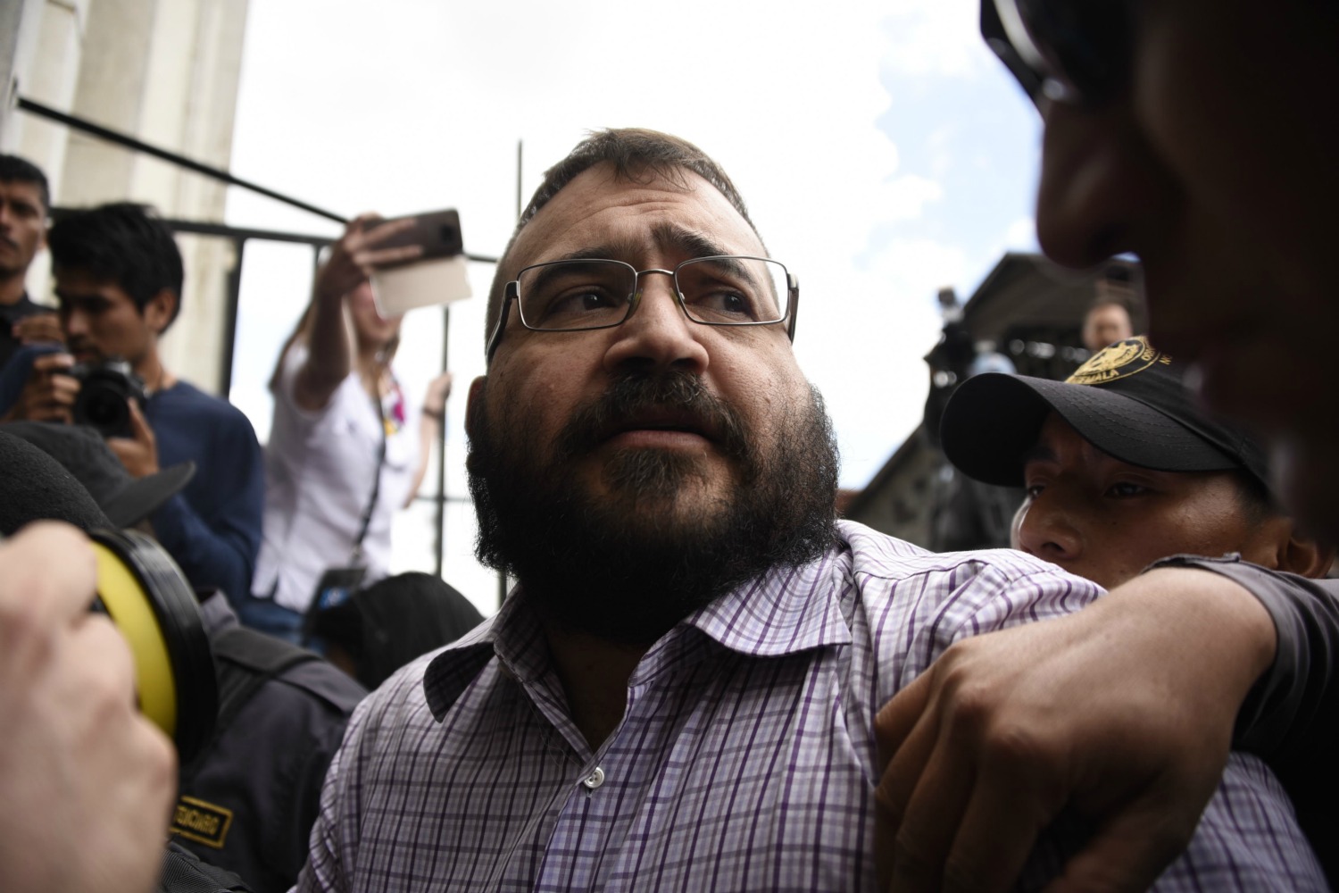 27 de junio de 2017. Duarte fue trasladado de la prisión en la que permanece desde hace dos meses a su segunda audiencia en el Tribunal Tercero de Gua