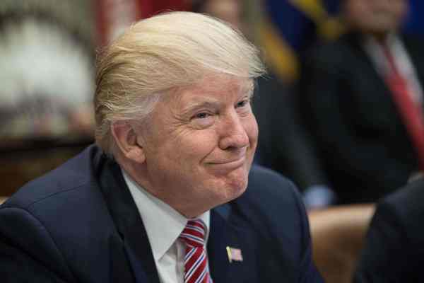 El presidente de EU, Donald Trump, ya comenzó a recaudar dinero para su reelección.