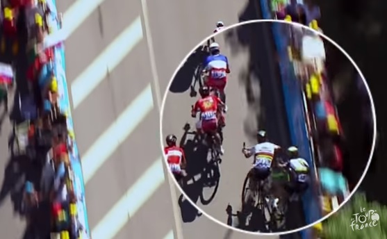 Peter Sagan, expulsado del Tour de Francia por dar codazo a rival