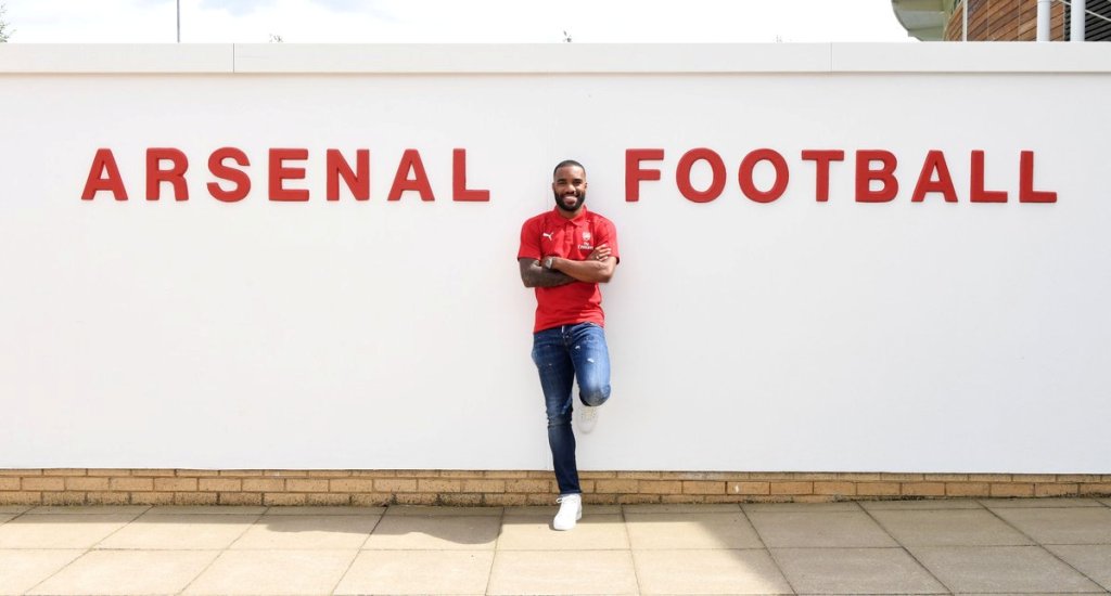 Alexandre Lacazette nuevo jugador de Arsenal
