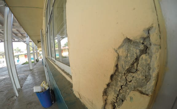 Escuelas en mal estado.
