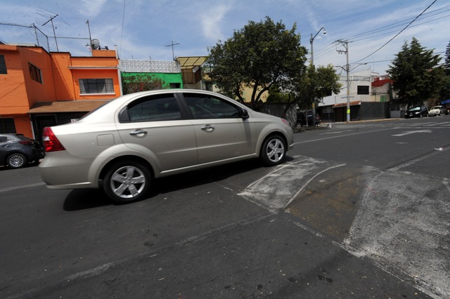 El gobierno capitalino sustituyó 26 topes por elementos trapezoidales en la zona de Santa Fe, 16 en Tezontle y ocho en La Viga, que abarcan las delega