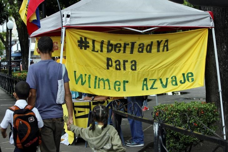 Wilmer Azuaje, legislador del estado de Barinas, fue detenido en su entidad por miembros del Servicio Bolivariano de Inteligencia el 2 de mayo.