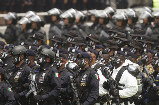 Peña encabeza celebración por el Día de la Policía Federal