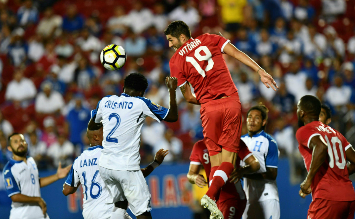 Canadá y Honduras, empate que vale cuartos