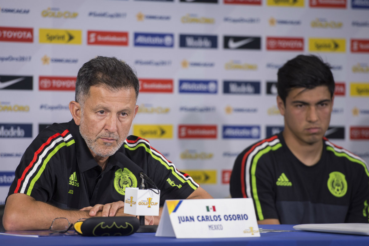 Juan Carlos Osorio y Erick Gutiérrez