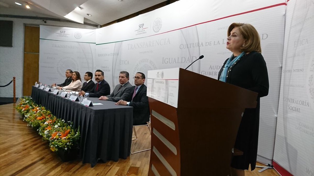 La secretaria de la Función Pública, Arely Gómez.