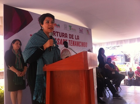 La muestra está ubicada en el kiosco del jardín Morelos del centro de la localidad. 