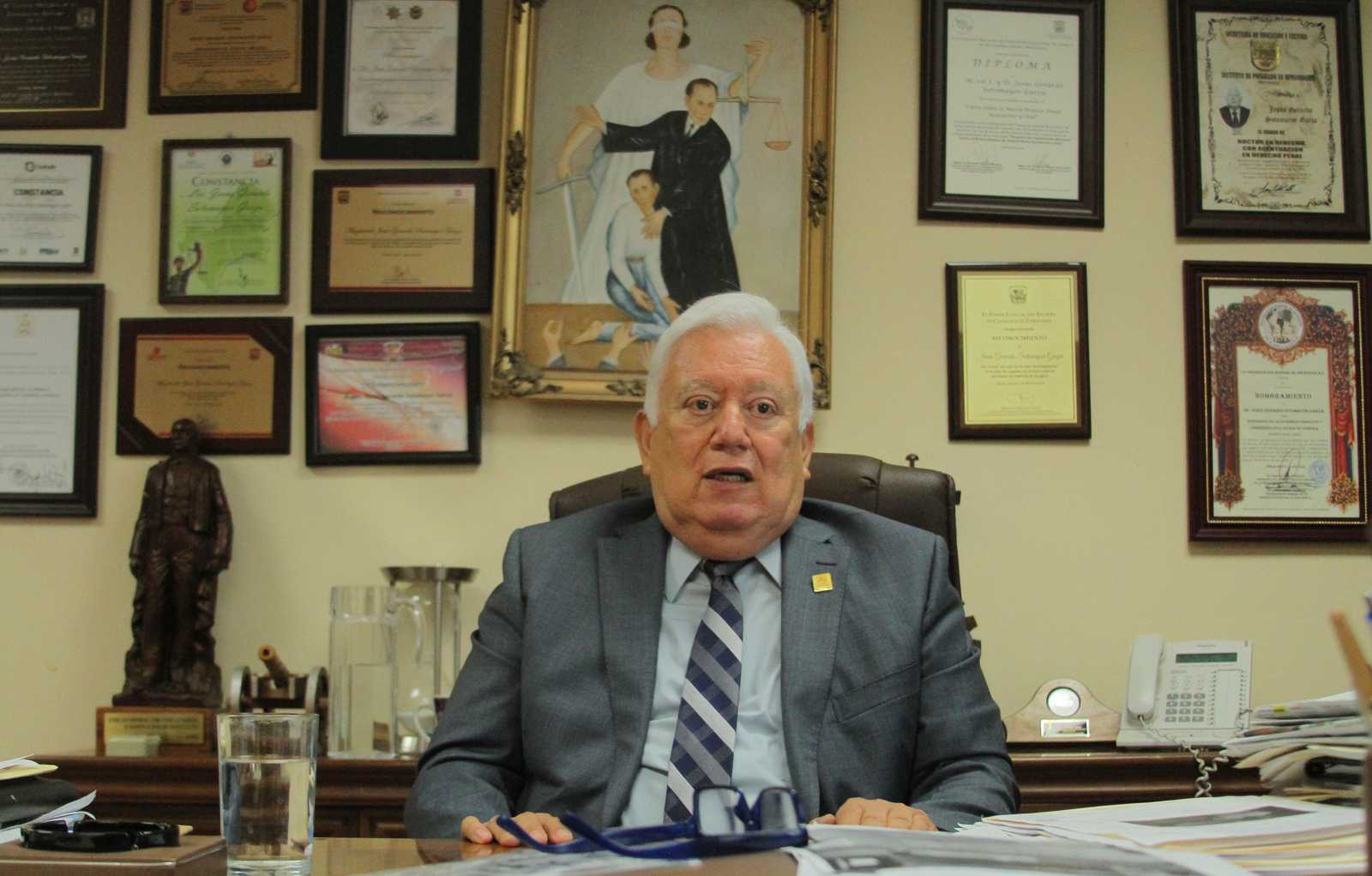 El Cronista de Torreón, Jesús Sotomayor, busca crear un Comité de revisión.