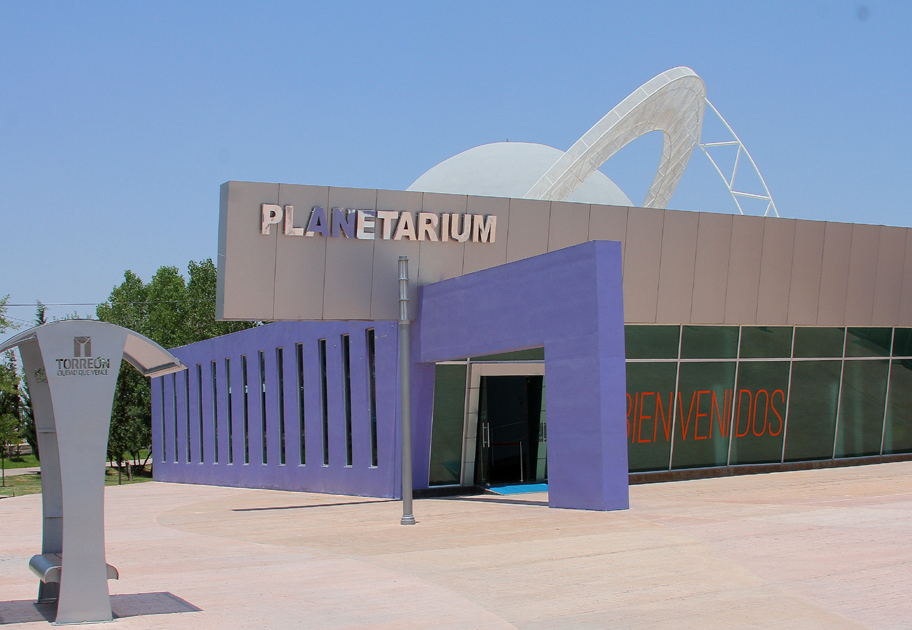 La 'Semana del Espacio' arrancó en el Planetarium Torreón.
