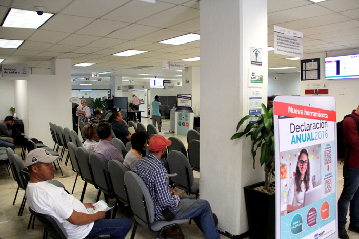 SAT detecta compra de 60 firmas electrónicas en Durango.