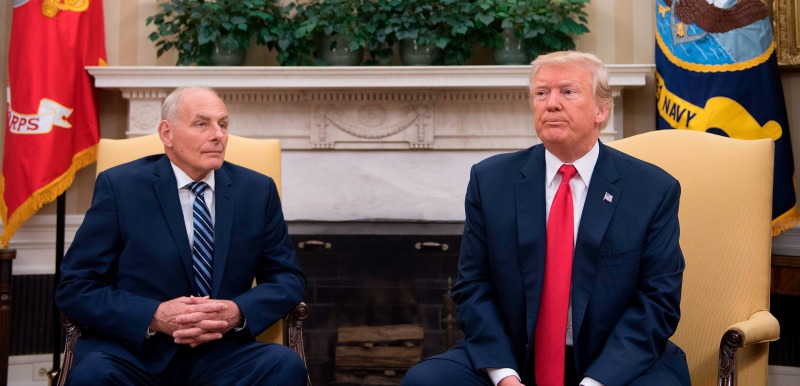 Donald Truimp durante el nombramiento del ex general John Kelly, en La Casa Blanca. 