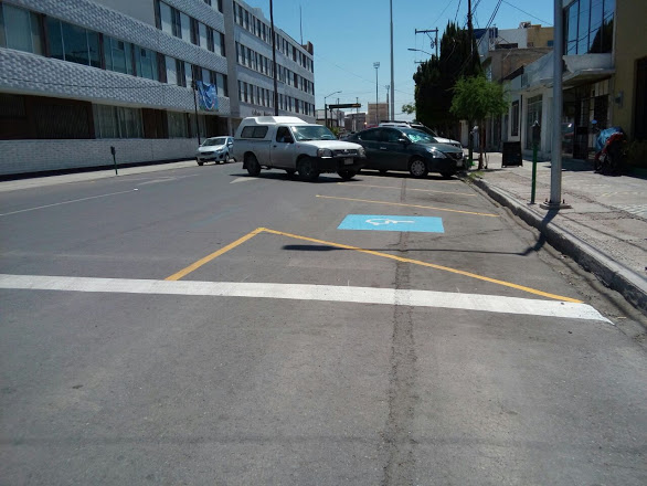Jorge Luis Morán, alcalde de Torreón, aseguró que el estacionamiento en batería en Avenida Matamoros, es un éxito.