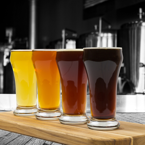 ¿Quieres probar una cerveza artesanal y no sabes ni por dónde empezar?…