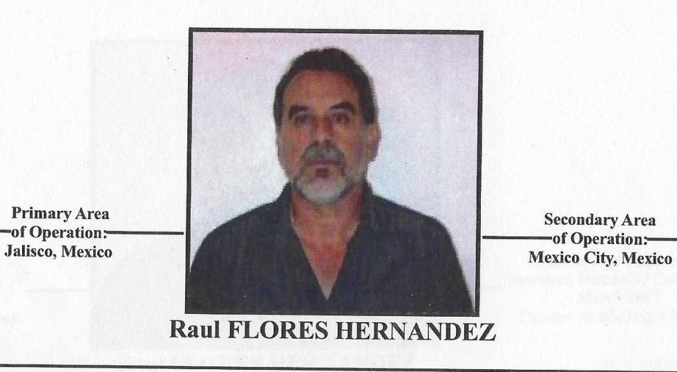 Raúl Flores Hernández, alias 'El Tío', trabaja en el narco desde 1983, señala el Departamento de Justicia de EU.