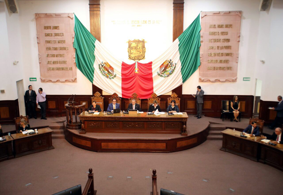 Los magistrados permanecerán en el cargo por 15 años.