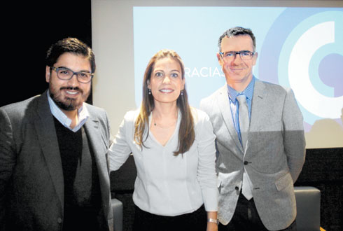 Rodrigo de Pedro y Tábata Vilar Villa presentaron el proyecto. 