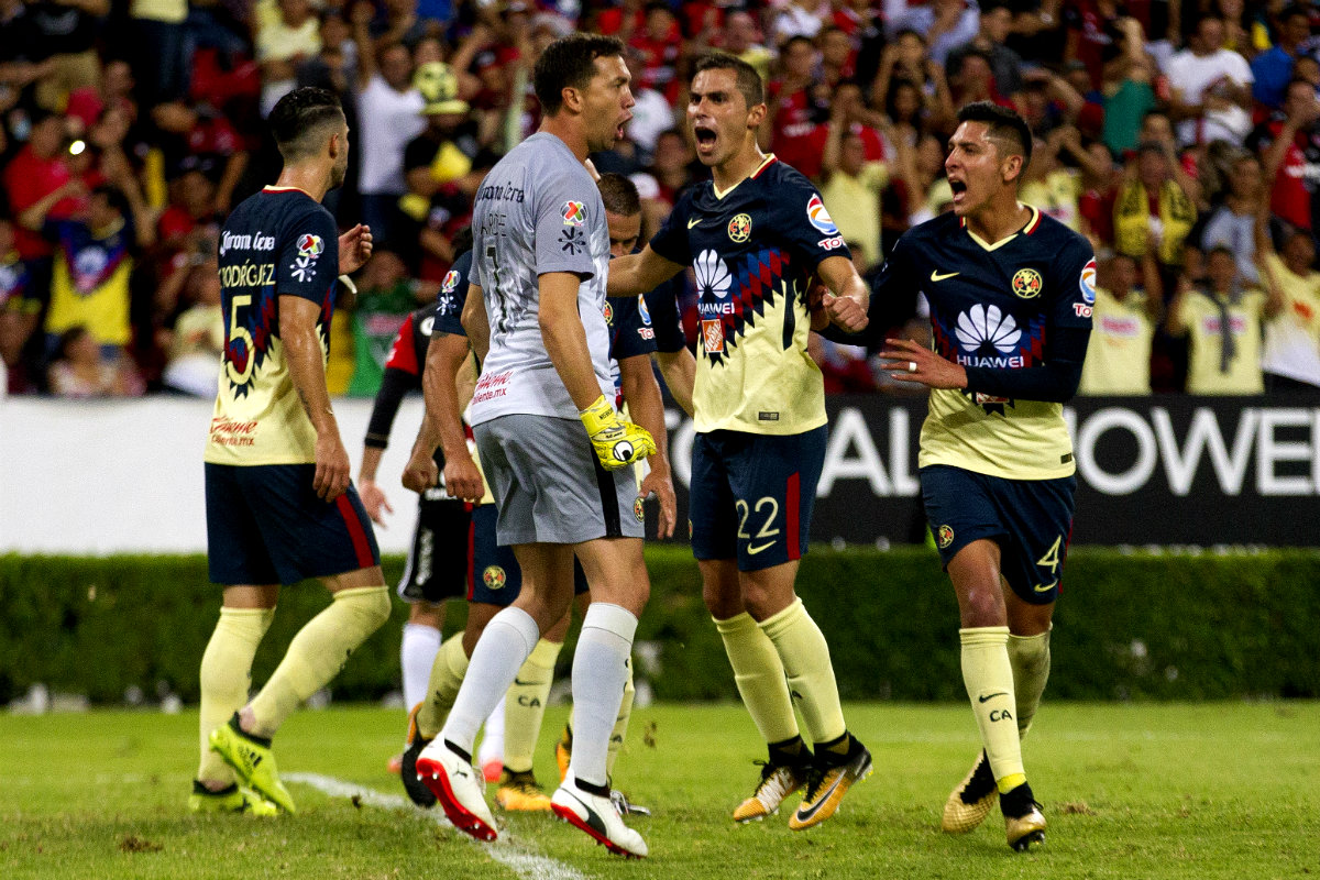 Agustín Marchesín festejó su penal atajado 