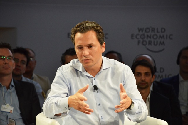 Emilio Lozoya Austin, ex director de Pemex, habría recibido sobornos de la firma Odebrecht por más de 10 millones de dólares, según reveló el diario O