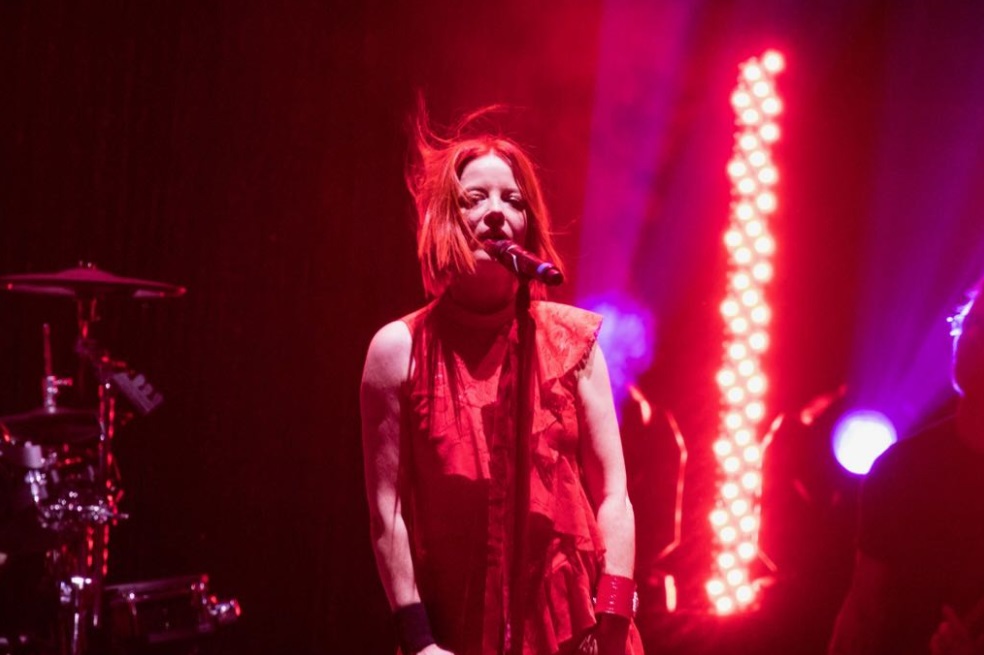Garbage se presentó en el Palacio de los Deportes ante más de 20 mil personas. 