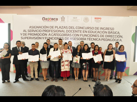 Cada profesor evaluado como idóneo mediante un esquema de prelación tuvo la oportunidad de escoger su área de trabajo.