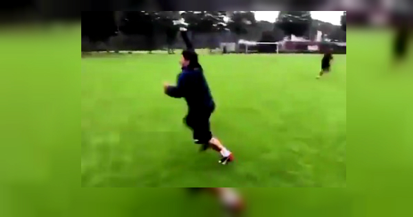 Diego Maradona no pierde el toque 