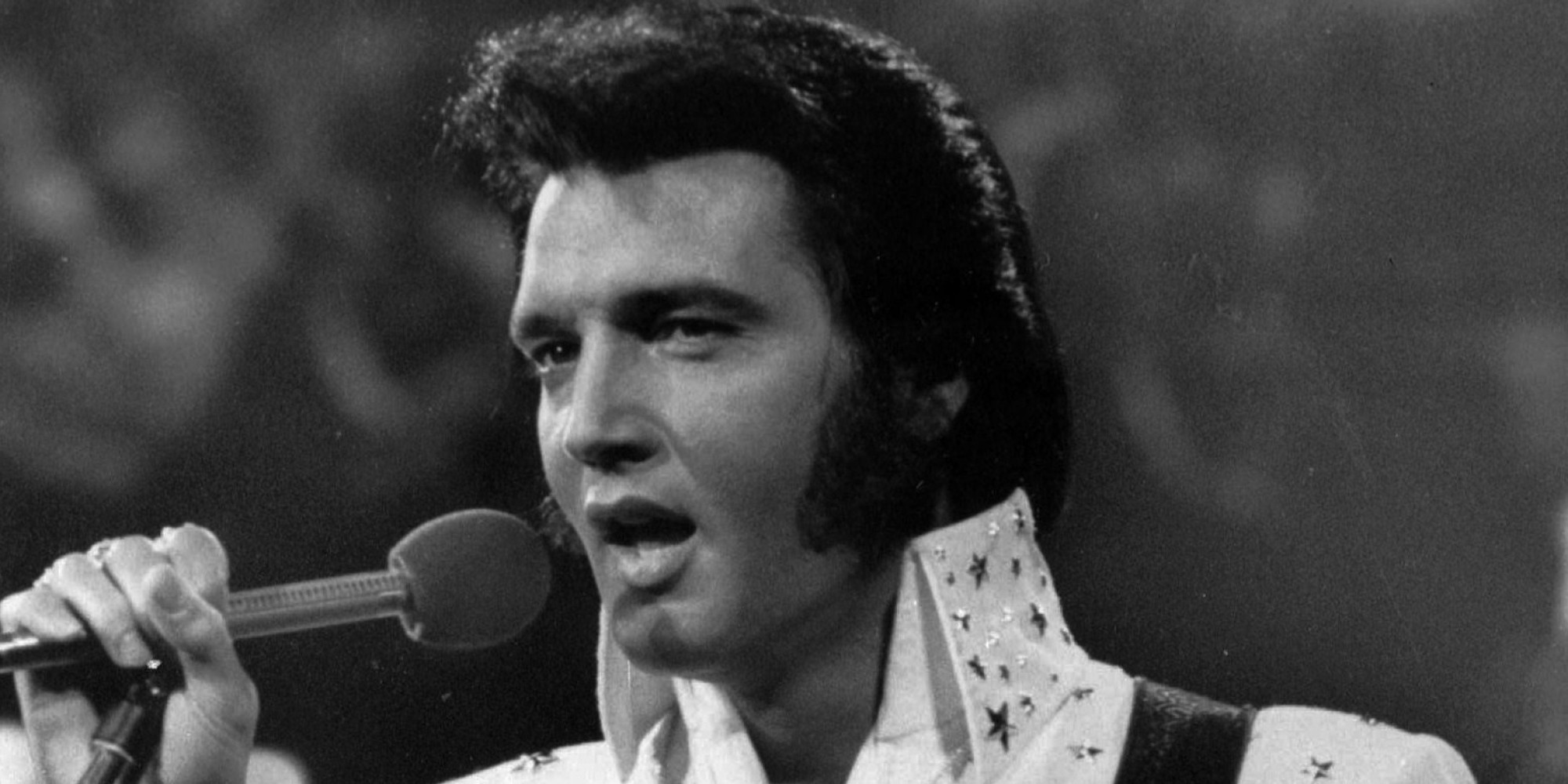 La carrera de Elvis Presley se vino a bajo a partir de 1970. El cantante empezó a tener muchos problemas con las drogas, además del sobrepeso causado 