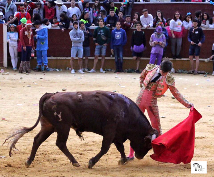 Gilio II  dio una triunfal vuelta al ruedo.