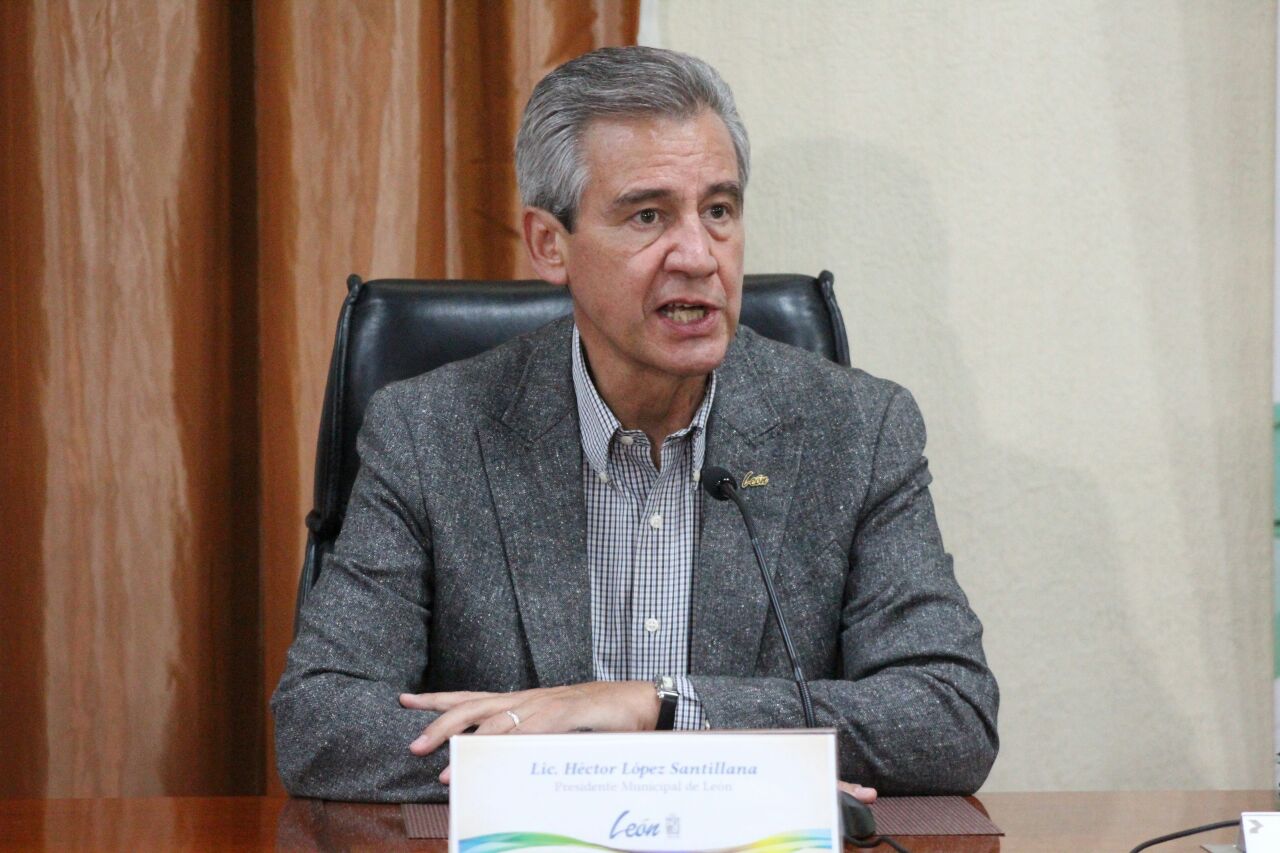 El alcalde de León, Héctor López Santillana. 