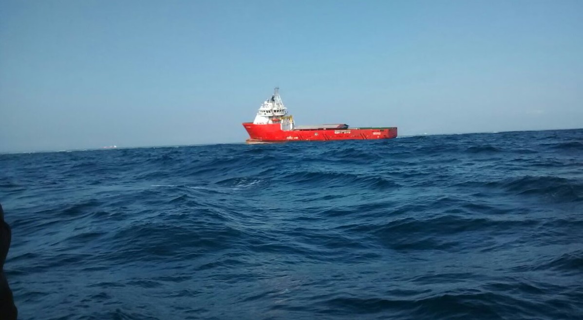 El buque Antares lo llevaron a la zona de fondeadero, a cinco millas al este del Puerto de Tuxpan, Veracruz,  