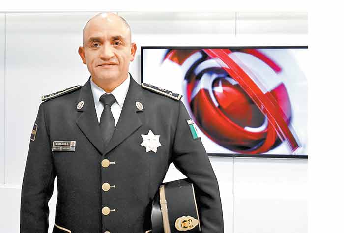 El jefe de la séptima División de la Policía Federal.