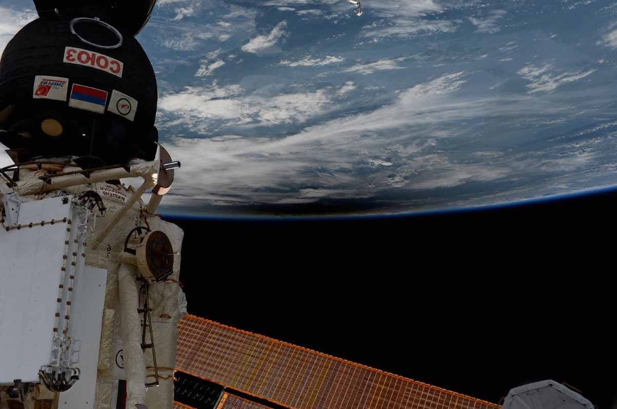 Una imagen del eclipse captada por el astronauta Paolo Nespoli.