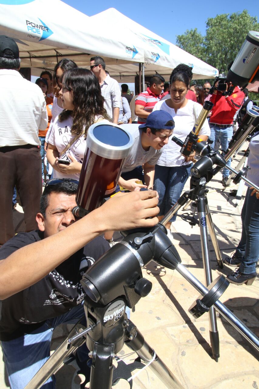 Sociedad Astronómica de Saltillo colocó 6 telescopios espaciales.