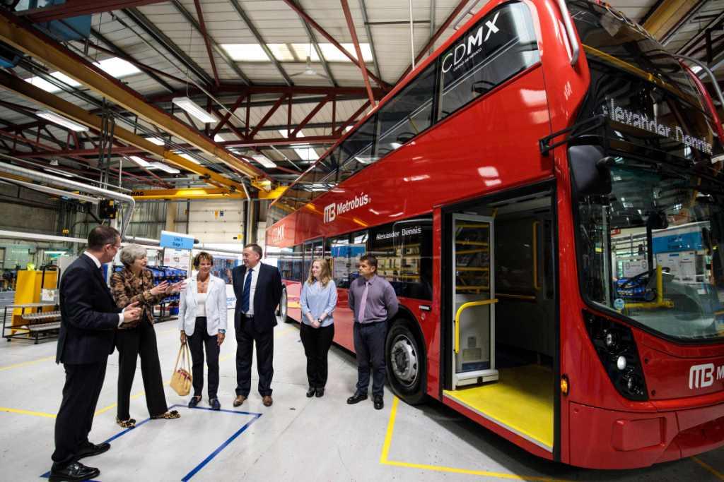 La fábrica de Alexander Dennis ya ha vendido este tipo de buses a Canada, Hong Kong, Malaisia, Nueva Zelanda, Singapur, Suiza y Estados Unidos.