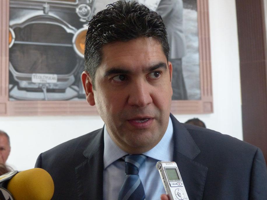 El diputado de la bancada panista indicó que la convocatoria no fue publicada en el Diario Oficial de la Federación. 