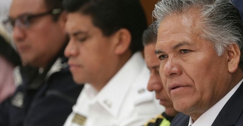 Durante el acto público. 