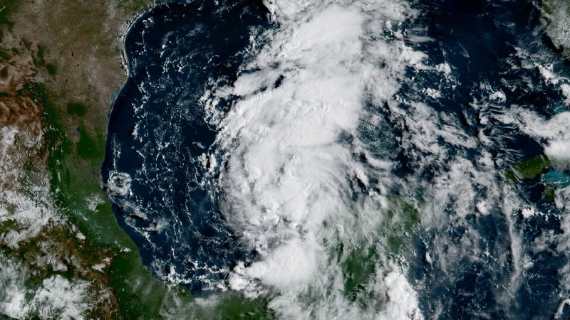 Se espera que la tormenta toque tierra texanas las primeras horas del viernes. 