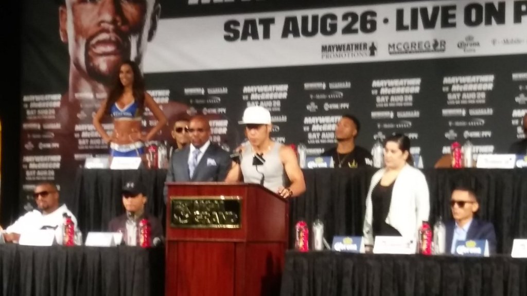 El mexicano José Miguel Borrego estará en la función de Mayweather vs. MacGregor