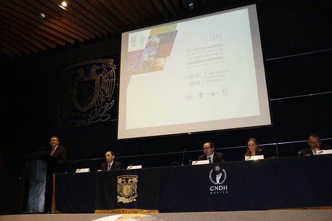 El ombudsman participó en el Foro “Los Derechos Humanos en Materia Ambiental y la Agenda 2030 para el Desarrollo Sostenible”, organizado por la CNDH y
