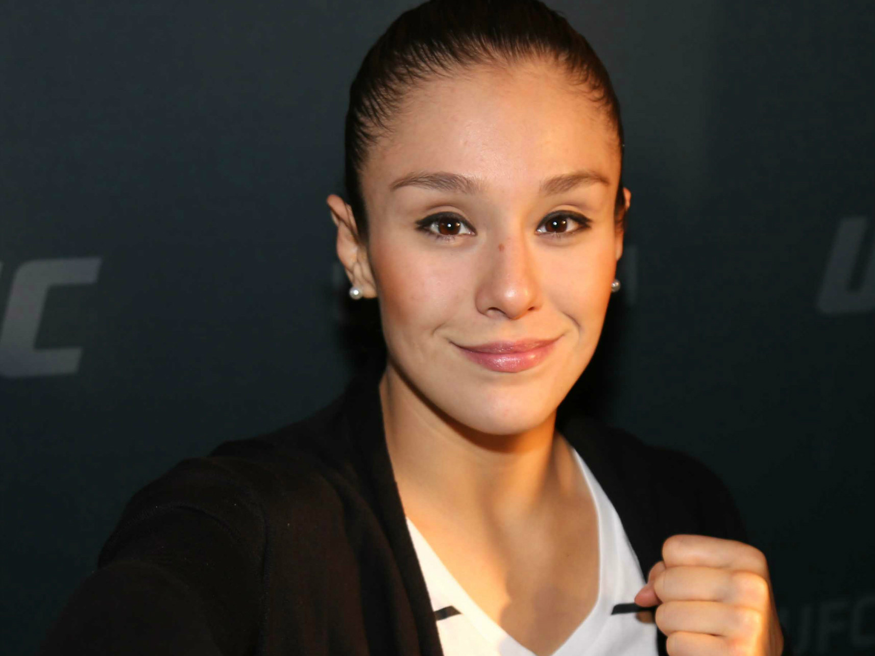 Alexa Grasso.
