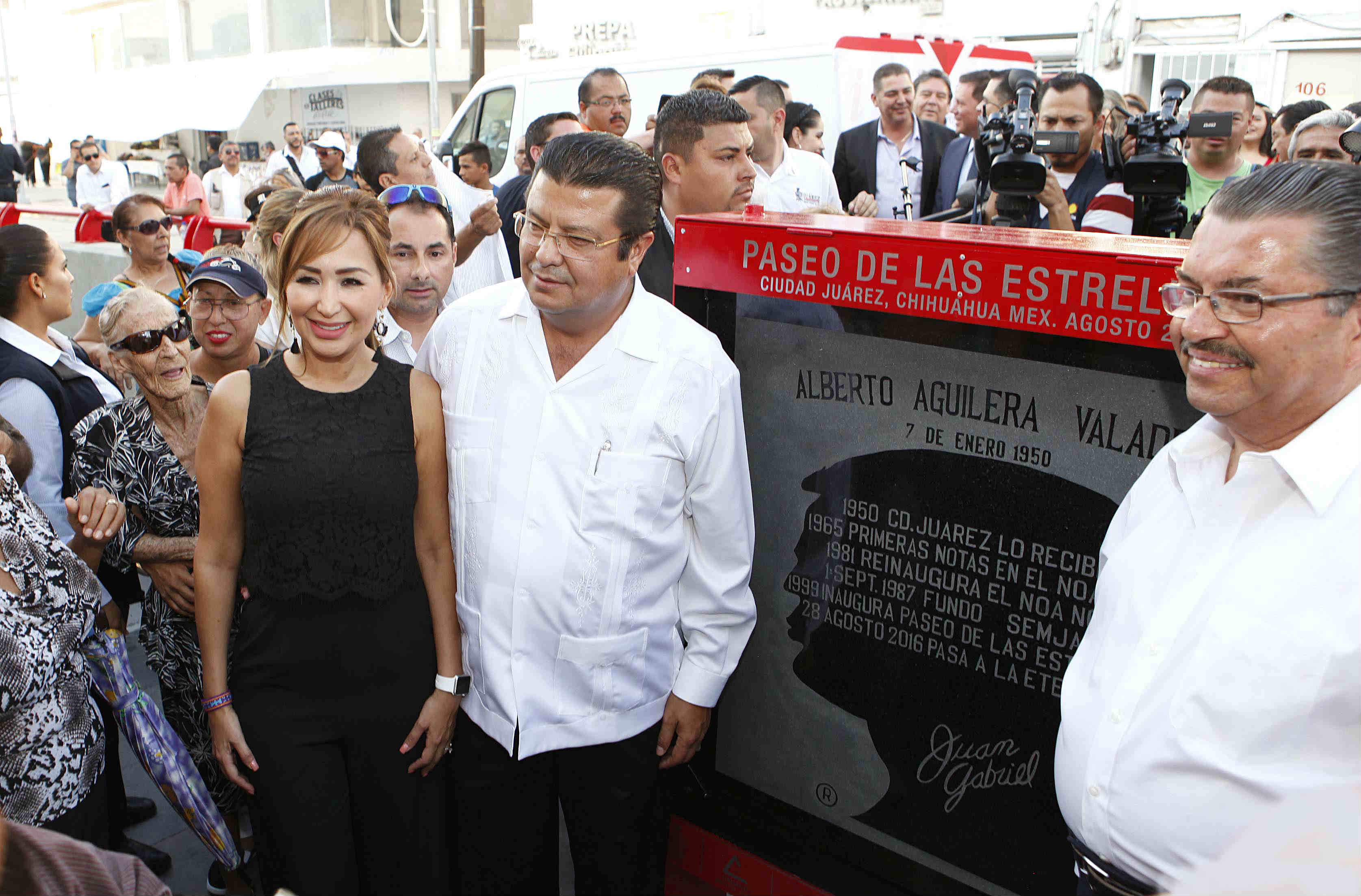 Harán homenaje a Juan Gabriel en Chihuahua.