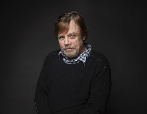 Mark Hamill habla del regreso de Luke Skywalker.