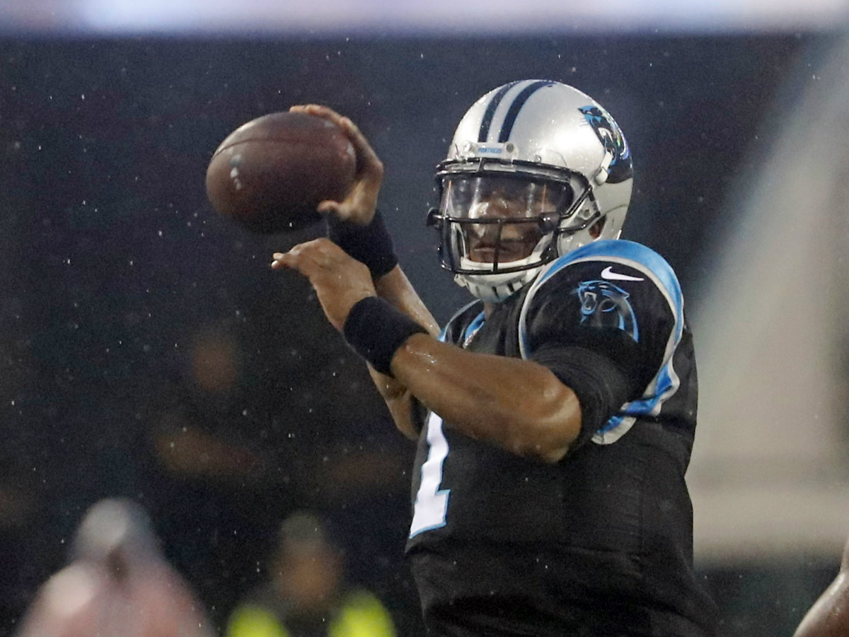 Cam Newton, quarterback de las Panteras de Carolina