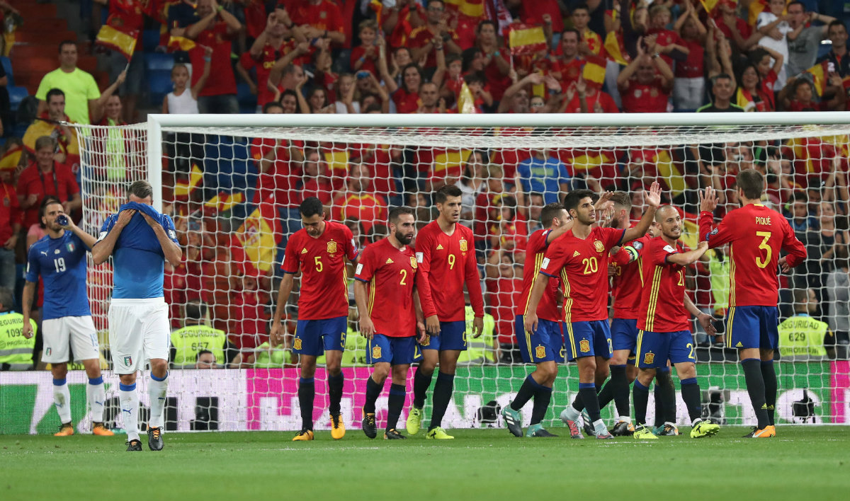 España vence 3-0 a Italia
