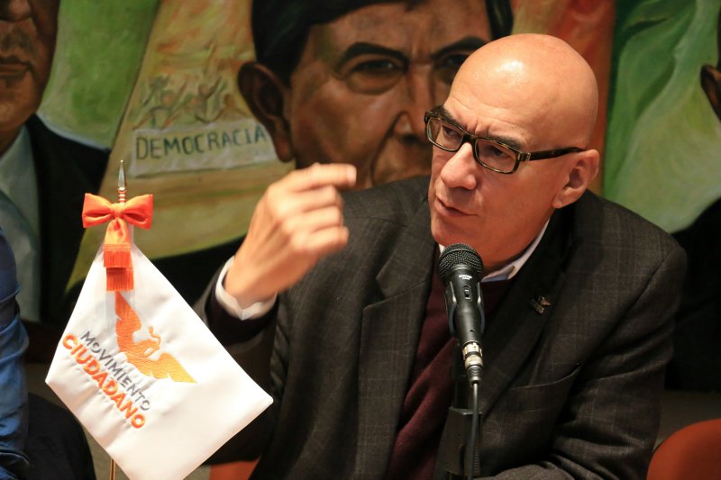 El coordinador del Movimiento Ciudadano, Dante Delgado, sostuvo que esta coalición no significa que se "sumen a nadie".