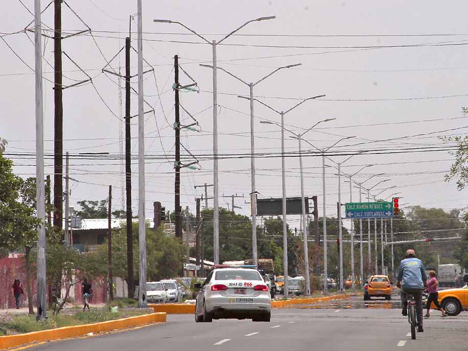 Los alcaldes analizan un convenio con la CFE para determinar la realización de este cobro. 
