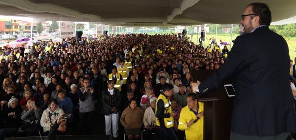 Mauricio Toledo, presidente de la Mesa Directiva en la ALDF.